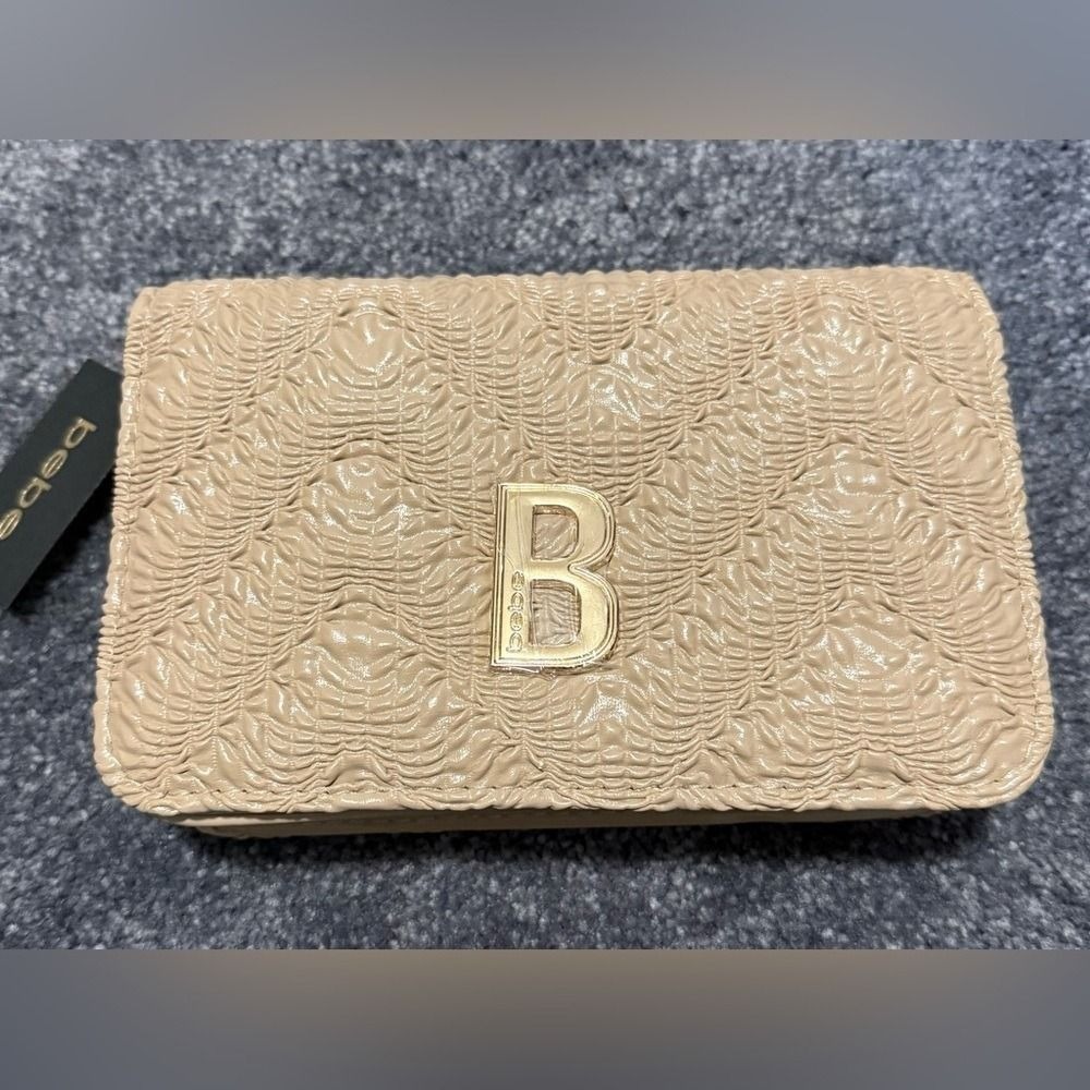 bebe Beige Textured Crossbody Handbag with‎ Gold Chain NWT - Picture 2 of 9